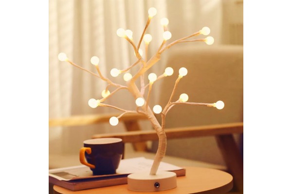 Декоративный светильник дерево