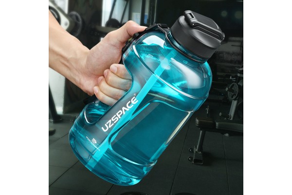 Бутылка для воды UZSpace 2300ml (6064)