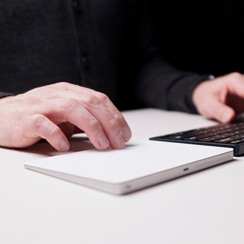 Беспроводной трекпад Magic Trackpad