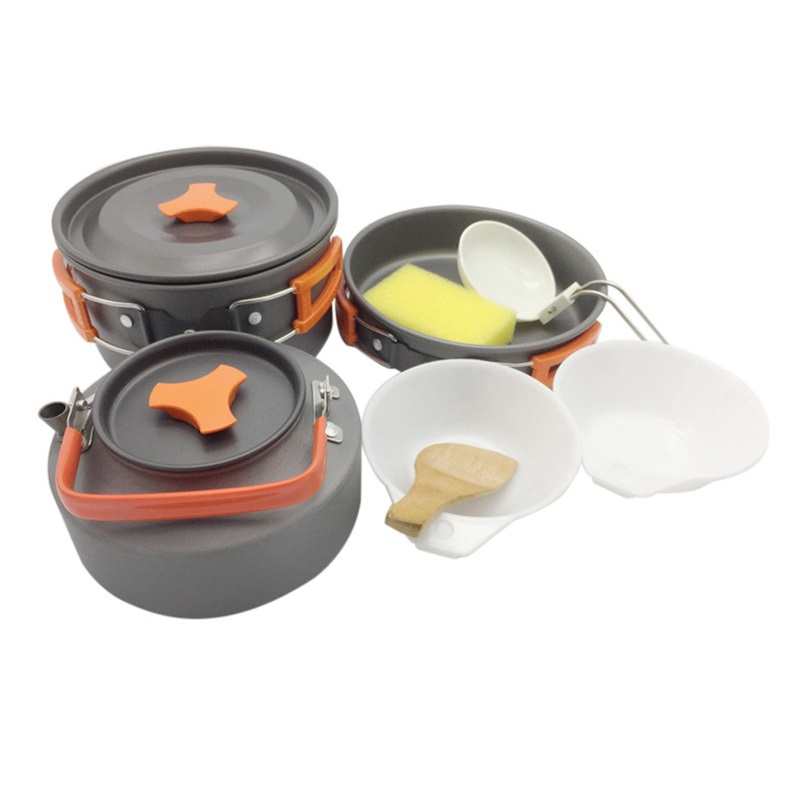 Посуда для кемпинга на 4-5 персон, 12 предметов (казанки, сковородка, тарелки)