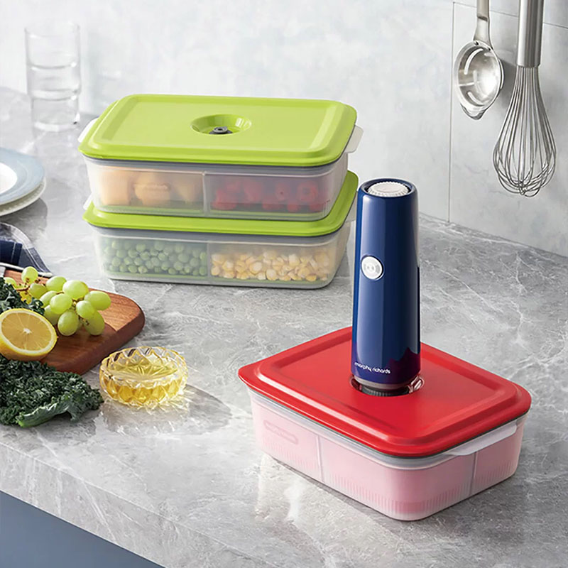 Вакуумный упаковщик Morphy Richards Cordless Vacuum Sealer + набор контейнеров для еды MR1119
