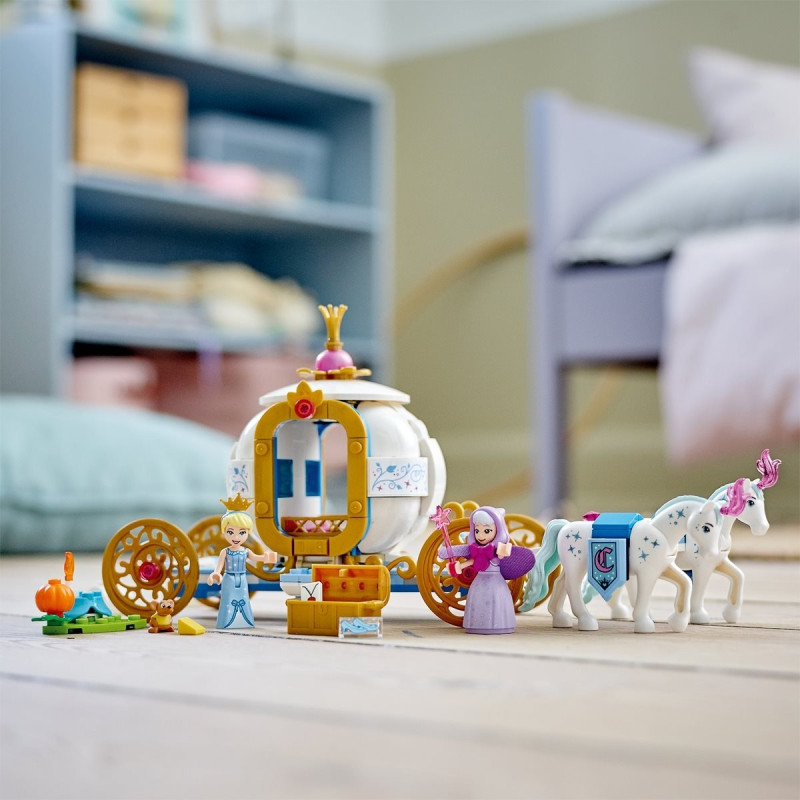 Конструктор LEGO Disney 43192 Cinderella's Royal Carriage