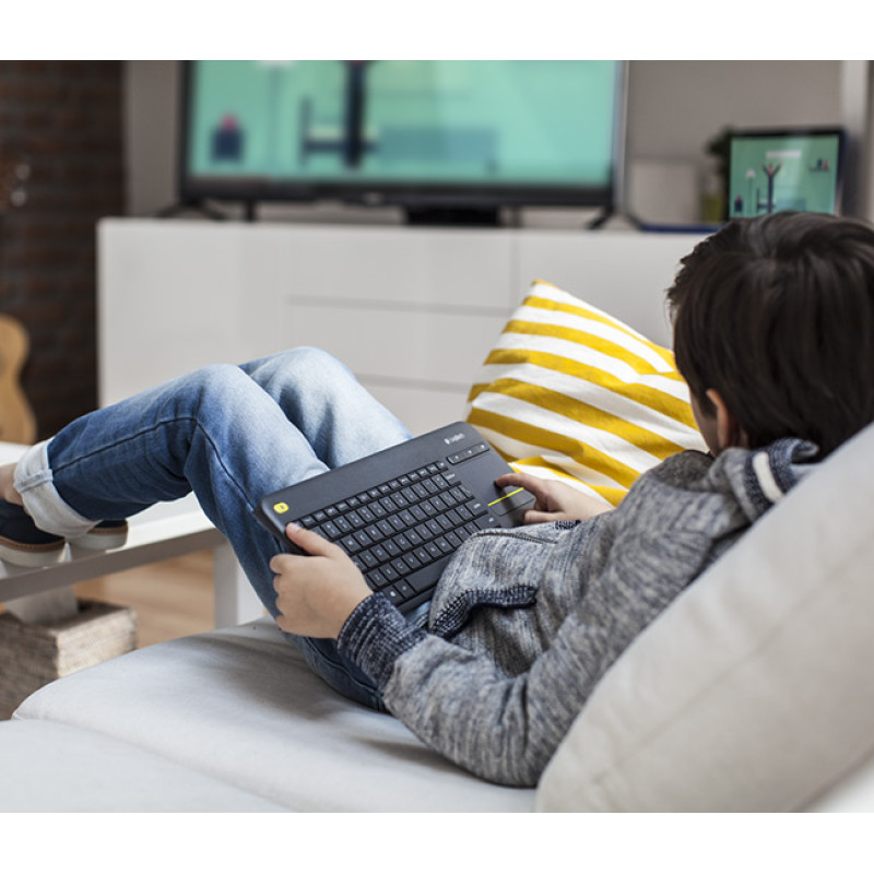 Беспроводная клавиатура Logitech K400 Plus со встроенной сенсорной панелью Multi-Touch